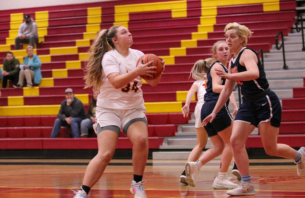 Female basketball player