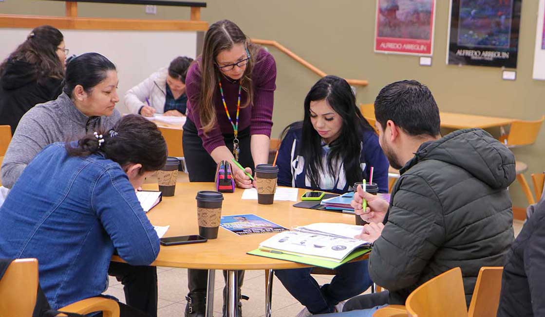 ELA students work on homework in Sundquist Lounge